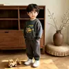 Conjunto Lindo para Meninos Estampa de Escavadeira em Desenho Moletom Calça Jogger para Bebês e Crianças Pequenas Conjunto de Duas Peças Versátil Elegante Gola Redonda Tendência