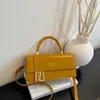 Bolso Pequeño Cuadrado de Mano de Gama Alta para Mujer de Comercio Exterior Nuevo Estilo Moderno Versátil Bolso de Hombro Único Bolso Cruzado Simple para Viajes Diarios Bolso para Mujer