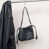Outono/Inverno Novo Suede Fosco Cordão Bolsa da Sorte Bolsa de Ombro Único de Alto Padrão Bolsa Transversal Feminina Bolsa Balde de Couro Genuíno