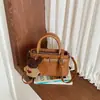 Bolso de mujer mate de alta gama, nuevo modelo 2026, elegante bolso de hombro para el día a día, bolso cruzado versátil y moderno, bolso cuadrado pequeño de moda