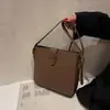 Bolsa de Textura de Luxo para Mulheres no Outono e Inverno Nova Moda Bolsa de Ombro Transversal de Grande Capacidade Casual Versátil Bolsa Saco para o Dia a Dia