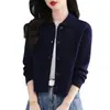Cardigan Curto de Tricô Feminino Moda Outono/Inverno 2026 com Gola Reversível, Cor Sólida, Estilo Coreano, Caimento Solto, Suéter de Cintura Alta