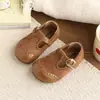 Zapatos de Cuero Retro para Niñas 2026 Primavera y Otoño Nuevos Clásicos Estilo Británico Velcro Zapatos de Princesa Tendencia Nicho Zapatos de Suela Plana
