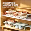 Zapatero de plástico de doble capa, organizador de zapatos de doble capa, gabinete con almacenamiento de zapatos integrado, para organizar y almacenar zapatos y pantuflas