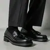 Mocasines de hombre con borlas transfronterizos, slip-on, formales de negocios, zapatos de cuero, talla grande, slip-on casual, zapatos para conducir para hombre