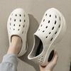 Primavera y Verano nuevo estilo deportivo de moda simple para parejas para hombre y mujer zapatos de agujeros para exteriores zapatos de jardín suela gruesa sensación de mierda