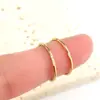 Anillo de titanio y acero con diamante minimalista de alta gama, diseño de nicho, no se cae el color, anillo para pareja, dedo índice, anillo de cola, venta al por mayor, femenino