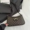 Bolsa de Ombro/Axila Estilo Coreano Patchwork Tendência e Estilosa Laço Nova Moda Primavera 2026 para Mulheres