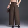 Pantalones anchos de jacquard estilo chino para mujer, nueva colección otoño 2026, con una caída favorecedora, efecto adelgazante, cintura alta y un corte relajado de tres cuartos.