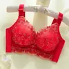 Ropa interior push up sin costuras de año de nacimiento rojo para pecho pequeño ropa interior especial al por mayor sujetador inalámbrico sujetador femenino ropa interior femenina