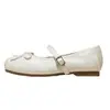 Zapatos Femeninos de Boca Baja Color Plata Estilo Nuevo Primavera 2026 con Tacón Oculto, Zapatos Cómodos para Noche con Suelas Blandas, Zapatos Pequeños de Piel para Mujer