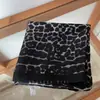 Pañuelo de Seda Floral Vintage para Mujer, Pañuelo Cuadrado de Alta Gama, Nuevo Estilo 2026, Combinado con Camisas, Pañuelo para la Cabeza, Cinturón Decorativo y Cubierta para la Cintura
