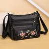Bolso de mujer de comercio exterior transfronterizo Bolso bandolera de hombro con bordado de flores de moda coreana de gran capacidad retro para madre venta al por mayor