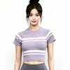 Top Esportivo Listrado de Malha Sem Costura, Corte Justo, Versátil, para Corrida, Tênis, Fitness, Yoga, Manga Curta
