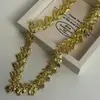 Cadena para Clavícula de Hoja de Metal de Lujo Ligero de Alta Gama Europea y Americana para Mujer, Dulce y Fresca Chica Picante, Artesanía Pesada, Collar Minimalista de Nicho, Nuevo Estilo