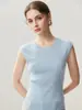 Camiseta interior sin costuras de punto fino de lana merino Yangzi de calibre 18, chaleco sin mangas para mujer, corte ajustado