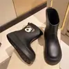 Sapatos de Água Desenho Animado Estilo Japonês com Filhote Fofo para Mulheres, Galochas de Cano Médio, Galochas Impermeáveis da Moda para Uso Externo, Sola Macia Antiderrapante