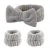 Set de Tres Piezas para Lavado Facial y a Prueba de Humedad, Diadema de Mariposa de Terciopelo Coral, Pulsera Absorbente, Diadema para Lavado y Deportes para Mujer