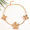 Collar Gargantilla de Flor de Moda Trendy Personalizado de Venta Caliente Transfronteriza para Mujeres, Collar para Fiesta Navideña, Venta al por Mayor de Joyería de Alta Gama