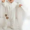 Mameluco de bebé con mangas cortas para otoño e invierno, engrosado para el invierno, adecuado tanto para niños como para niñas, atuendo para gatear, ropa para exteriores, cálido