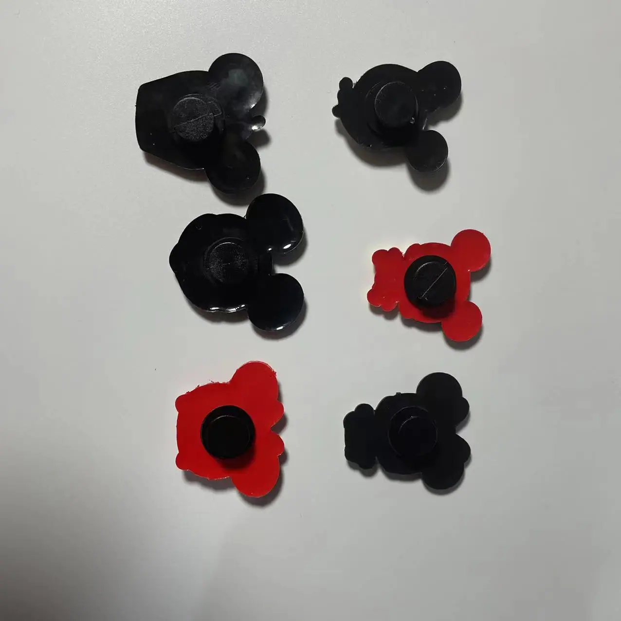 米奇鞋扣背