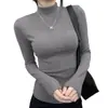 Top negro acanalado de alta gama ajustado con cuello medio alto, corte slim, para primavera y otoño, estilo Wubi cangrejo, adelgazante y elegante