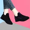 Nuevos Zapatos Deportivos de Running con Suela Gruesa Antideslizantes para Mujer, Zapatos de Baile Negros Pequeños, Zapatos Casuales de Suela Suave para Personas Mayores y Madres, Comercio Exterior Dropshipping