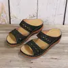 2026 Verano Exportación Estilo Étnico Moda Pantuflas Transfronterizas Huecas Tejidas Versátiles Casuales Elegantes Pantuflas de Punta Abierta