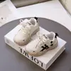 Moda para Niñas Zapatillas Deportivas Alemanas Estilo Otoño 2025 Zapatos Casuales para Niños 1-3 Años 5 Zapatillas para Niños Zapatos de Skate para Bebés