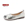 Zapatos planos de imitación de pezuña de cerdo con punta dividida, súper suaves, de piel de oveja sintética, para mujer, de corte bajo, que aumentan la altura, slip-on, zapatos de ballet rojos
