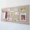 Placa de Feltro Listrada Vertical Autoadesiva Parede de Fotos Decoração de Sala de Estar KTV Fundo Sem Prego Quadro de Exibição para Jardim de Infância Atacado