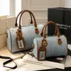 Bolso de Almohada de Mezclilla Retro 2026 Otoño/Invierno Nuevo Bolso de Mano de Moda Casual Versátil para el Trabajo Bolso Cruzado de Hombro
