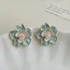 Brincos de Flor Esmaltados Azuis com Efeito Gotejado, Brincos de Pérola Florais Frescos e Doces, Brincos de Alto Padrão Estilo Férias