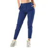 Calça de Corrida Masculina com Três Bolsos, Zíper na Cintura Traseira, Compartimento para Celular, Caimento Solto, Estilo Jogger, Calça Reta Tecida para Treinamento Fitness