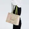 Sacolas Personalizadas de Papel Cartão Branco em Pequenos Lotes para Loja de Roupas Femininas Sacolas de Embalagem para Roupas Bolsas Coloridas Personalizadas para Loja de Roupas