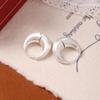 Bucle Metálico Viento Frío Hebilla de Oreja Mate Alambre Dibujado Simple Retro Pendientes de Alta Gama Accesorios para Orejas de Lujo Ligero para Mujeres