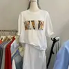Camiseta Manga Curta com Estampa de Desenho Fofo para Mulheres, Novo Estilo de Verão, Estilo Coreano, Solta, Versátil, Emagrecedora, Cobre a Barriga, Top de Algodão Puro