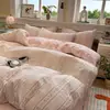 Nuevo juego de cuatro piezas jacquard teñido en hilo de alto peso, estilo simple y fresco, ropa de cama estilo princesa de lujo ligero