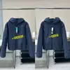 Alternativa asequible estilo japonés para deportes al aire libre ligera reversible chaqueta de plumón fina de algodón abrigo chaqueta para hombres y mujeres moderna