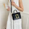 Bolsa Quadrada Pequena Chic Retro de Nicho Bolsa de Ombro Casual Leve de Luxo de Alta Qualidade para o Trabalho Bolsa de Mão Chic Tendência