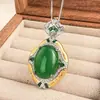 Joia Nova 2025 Zhuangshengsheng Base de Cobre Banhada a Ouro Tipo Gelo Fluorescente Formato de Ovo Liso Elegante Pingente Pedra 15*20