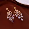 Pendientes Vintage de Plata con Flores Incrustadas de Diamantes, Pendientes de Botón Exquisitos Versátiles Retro, Pendientes de Diseño Moderno para Mujer