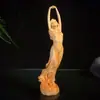 Talla de Madera de Tuyo Taihang Niña de Principios de Primavera Levantando la Mano Adornos Talla de Madera Maciza Artesanías Accesorios de Escritorio para Sala de Estar del Hogar