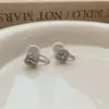 Exquisitos Aretes de Trébol de Cuatro Hojas Azul Claro Completamente Incrustados con Diamantes, Aguja de Plata S925 para Mujer, Elegantes, Lujo Ligero, Aretes Florales de Gama Alta