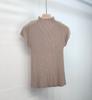 Camiseta de Manga Corta Estilo Verano para Mujer, Cuello Semi-Alto, Color Sólido, Corte Holgado, Adelgazante, Versátil para el Trabajo, Top Plisado