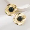 Pendientes de Alta Gama He Ming Estilo Barroco Retro Patrón Geométrico Incrustado con Ojo de Gato Redondo Plisado Aguja de Plata S925 para Mujer