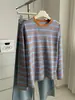 Camiseta de manga larga a rayas con bloques de color retro estilo coreano para mujer, nueva colección de otoño, corte holgado, adelgazante y adecuada para el trabajo