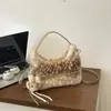 Bolsa de Peluche Súper Popular Otoño/Invierno para Mujer Nuevo Estilo 2026 Bolso de Hombro Simple a la Moda Estilo Coreano Atmósfera Bolso Cruzado Versátil