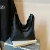 Bolsa Satchel Tipo Balde Retrô para Mulheres 2025 Outono Nova Tendência Bolsa de Ombro Grande de Palha Bolsa Tote para o Dia a Dia