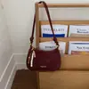 Bolso de Axila Nuevo Textura Gamuza Otoño e Invierno 2025, Bolso de Hombro Gamuza Mate para Viajero, Bolso Baguette Retro de Nicho